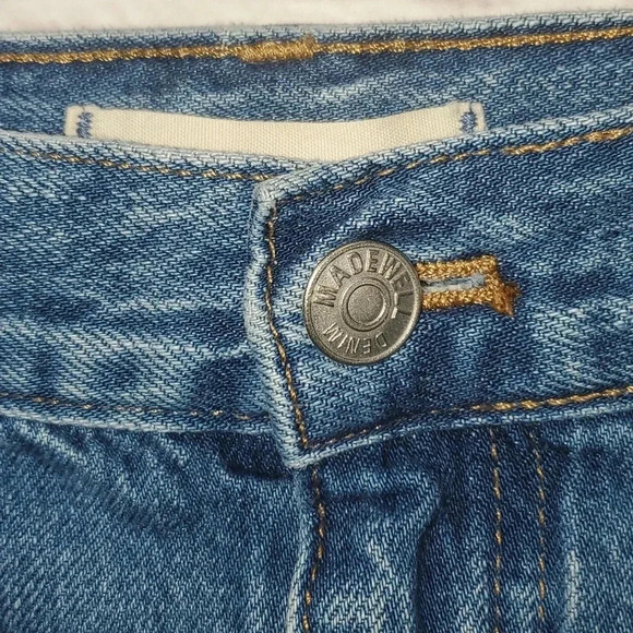 Madewell Relaxed Raw Hem Jean Shorts Size 33 - Picture 4 of 16